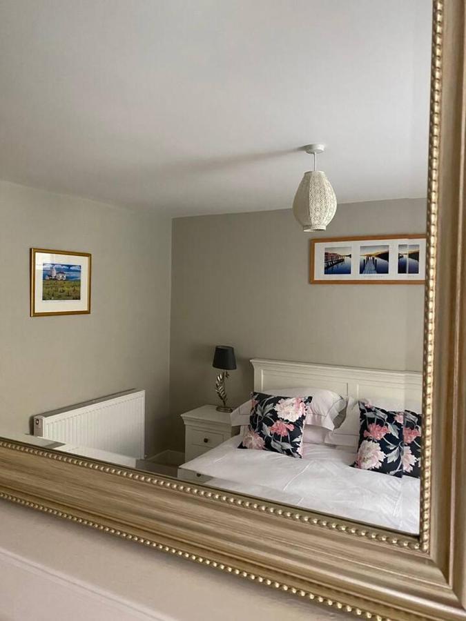 Cosy Beach House Steps From The Sea Cromer Luaran gambar